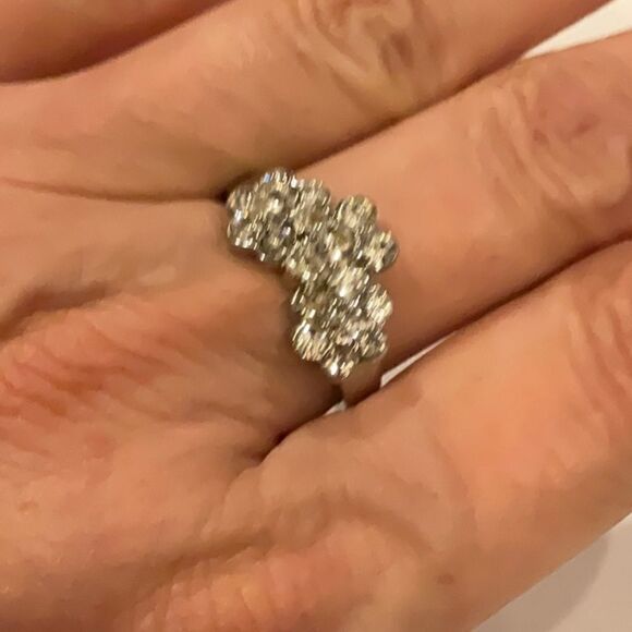 Beautiful heart ring - Picture 2 of 3